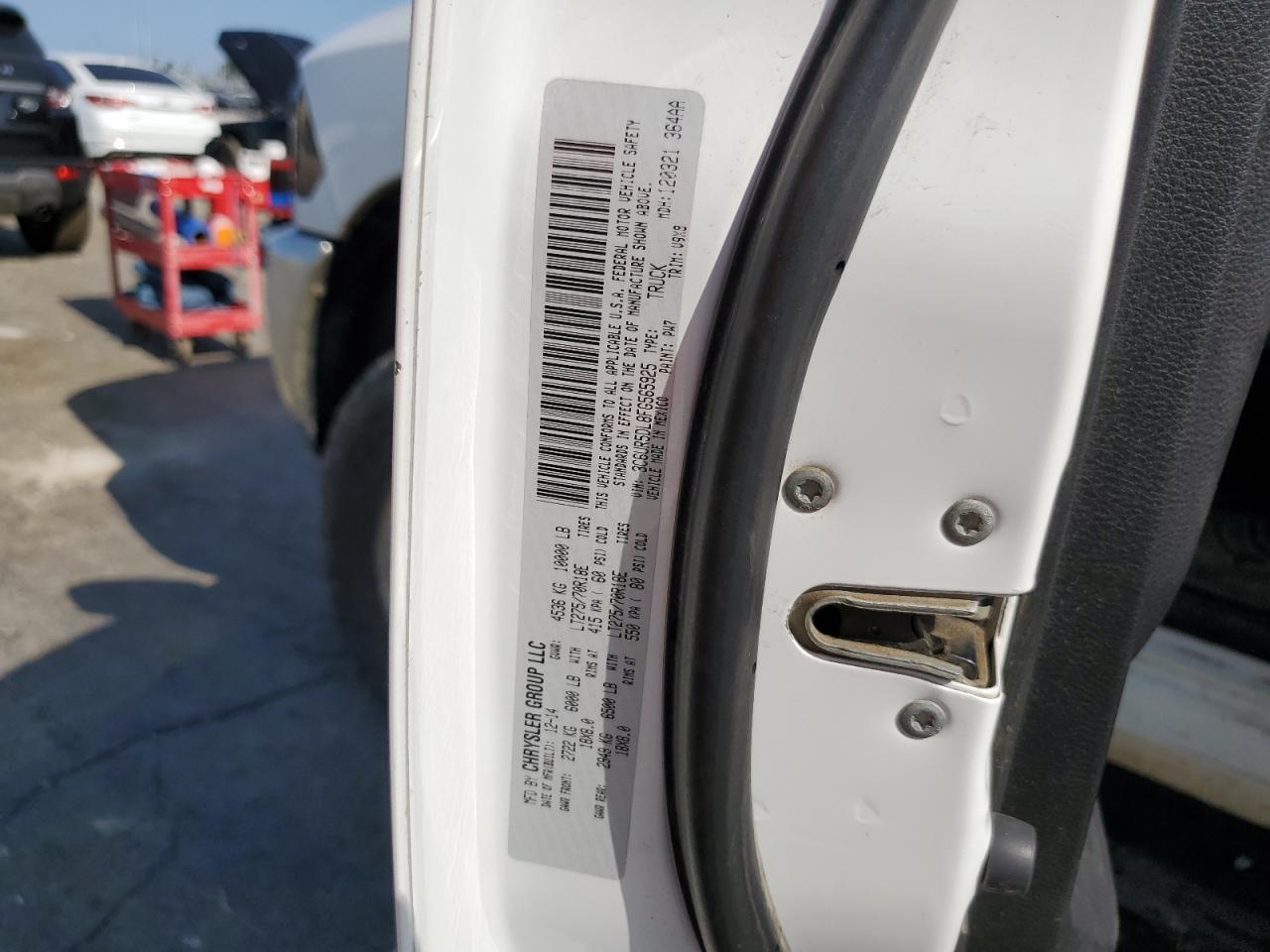 2015 Ram 2500 Slt VIN: 3C6UR5DL8FG565925 Lot: 64400684