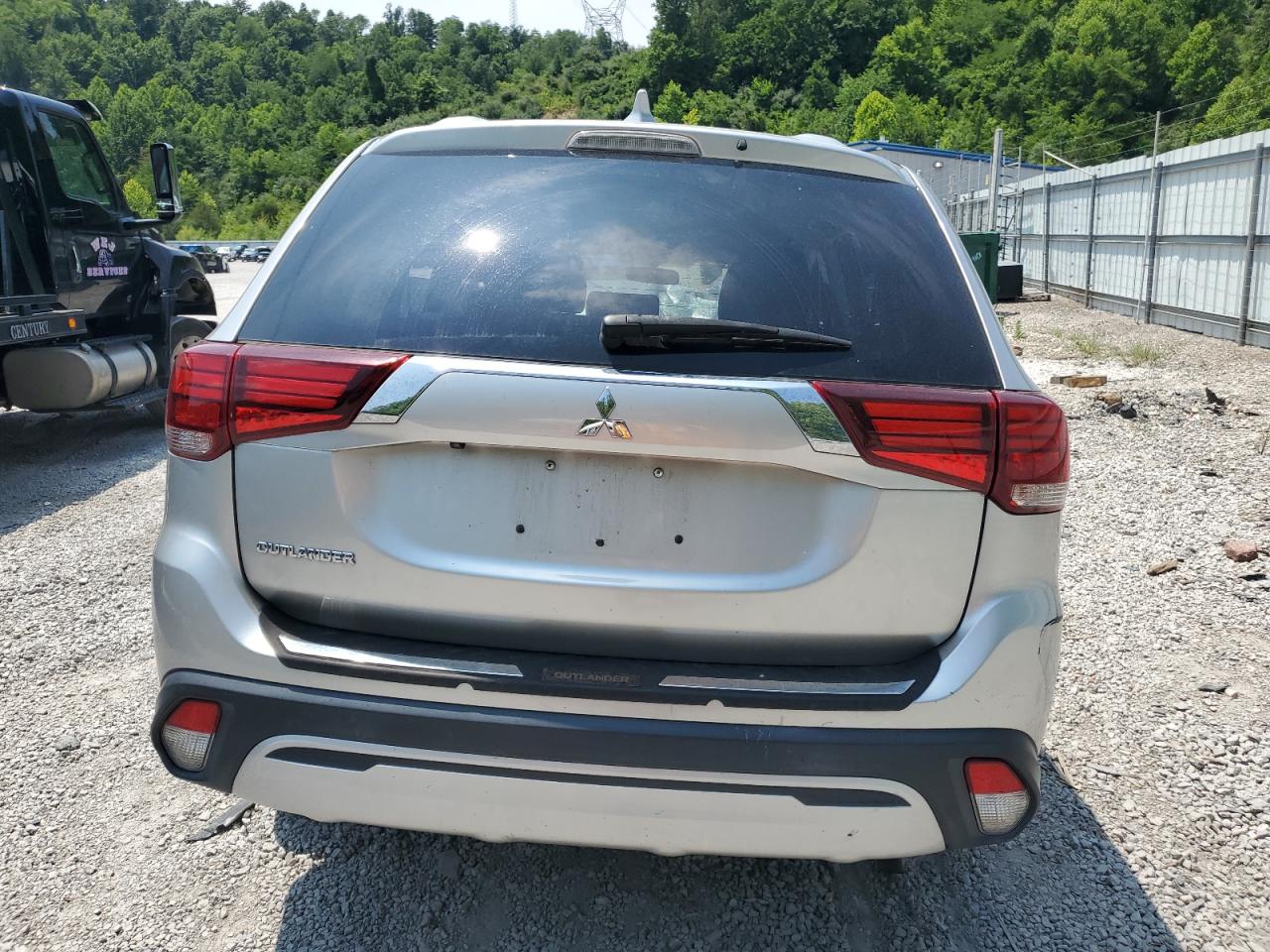 2020 Mitsubishi Outlander Es VIN: JA4AD2A31LZ017543 Lot: 61831564