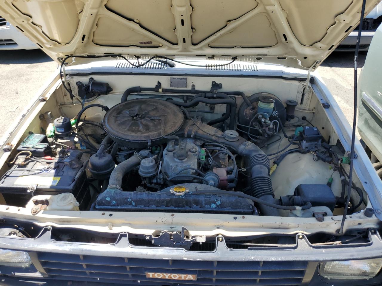 1986 Toyota Pickup 1/2 Ton Rn50 VIN: JT4RN50R9G0209753 Lot: 63664364