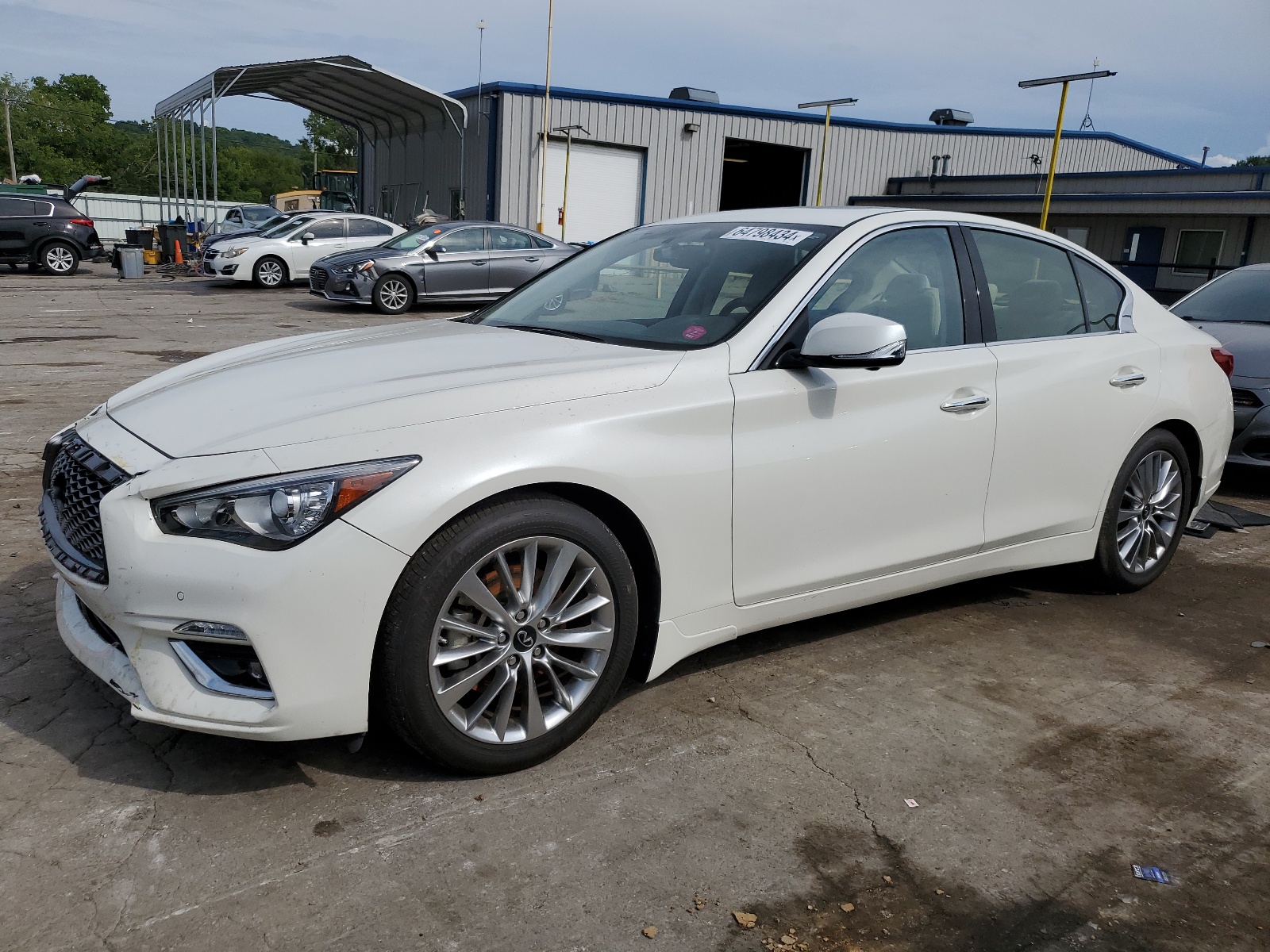 2022 Infiniti Q50 Luxe vin: JN1EV7BP1NM311837