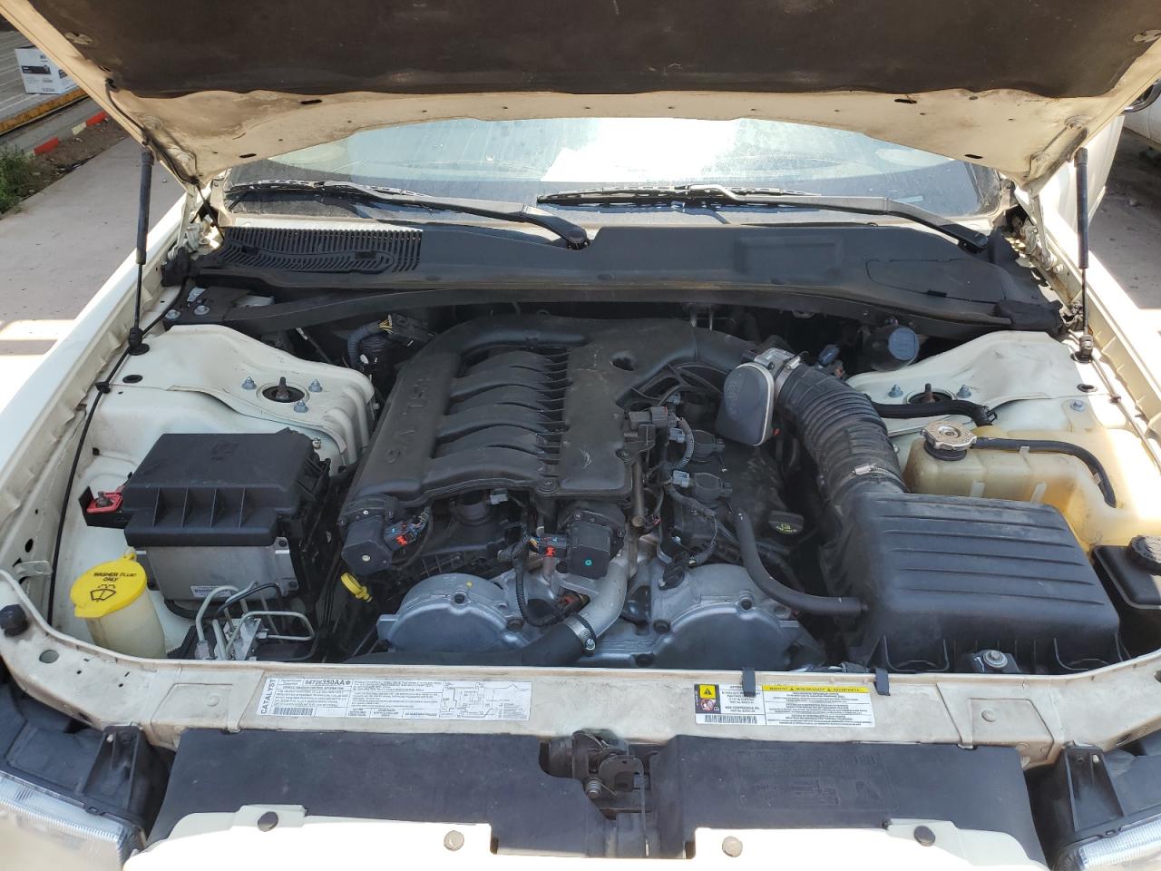 2007 Chrysler 300 - Image 11