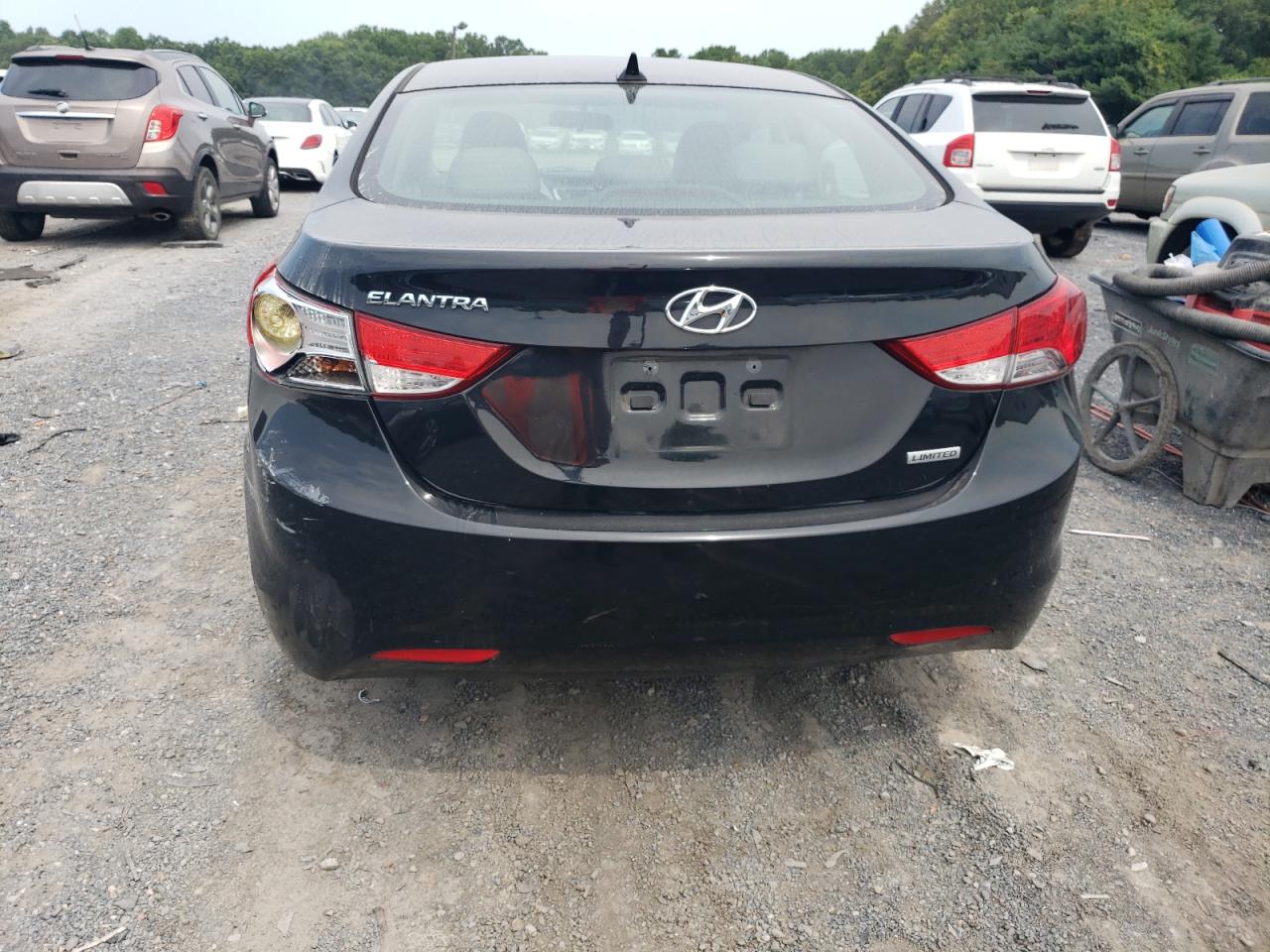 5NPDH4AE8CH130868 2012 Hyundai Elantra Gls