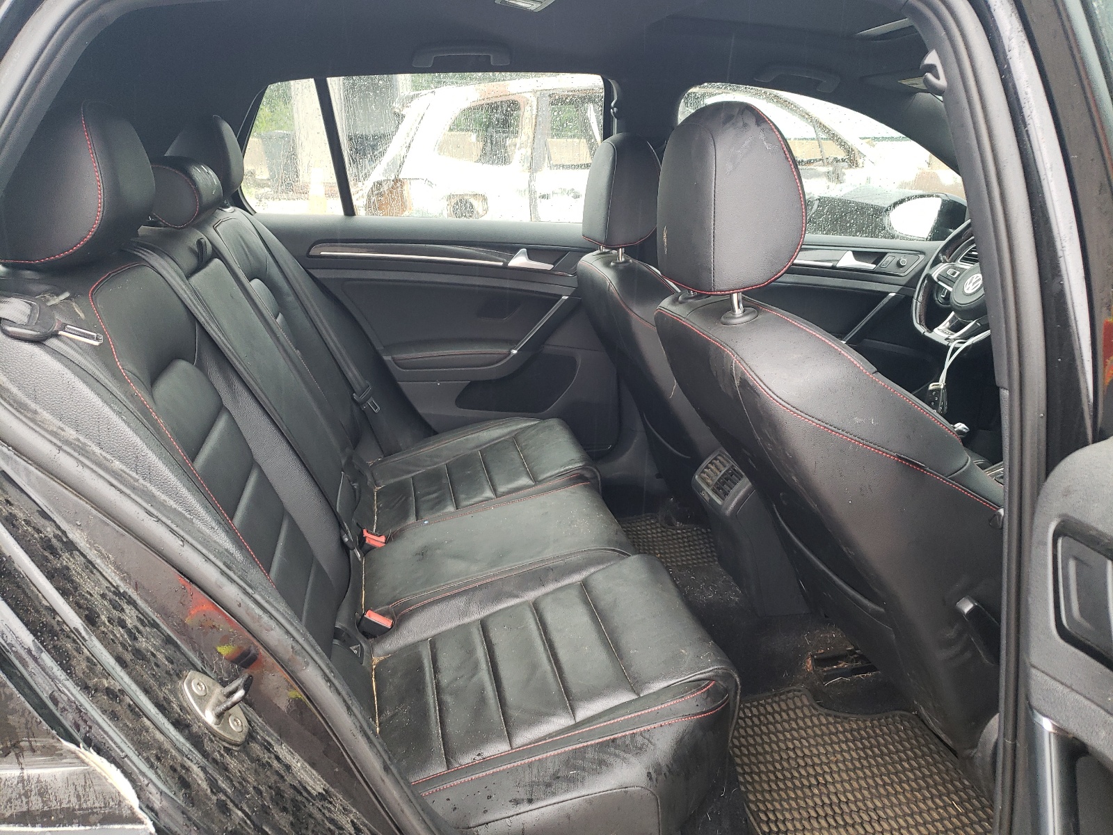 3VW547AU5GM066309 2016 Volkswagen Gti S/Se