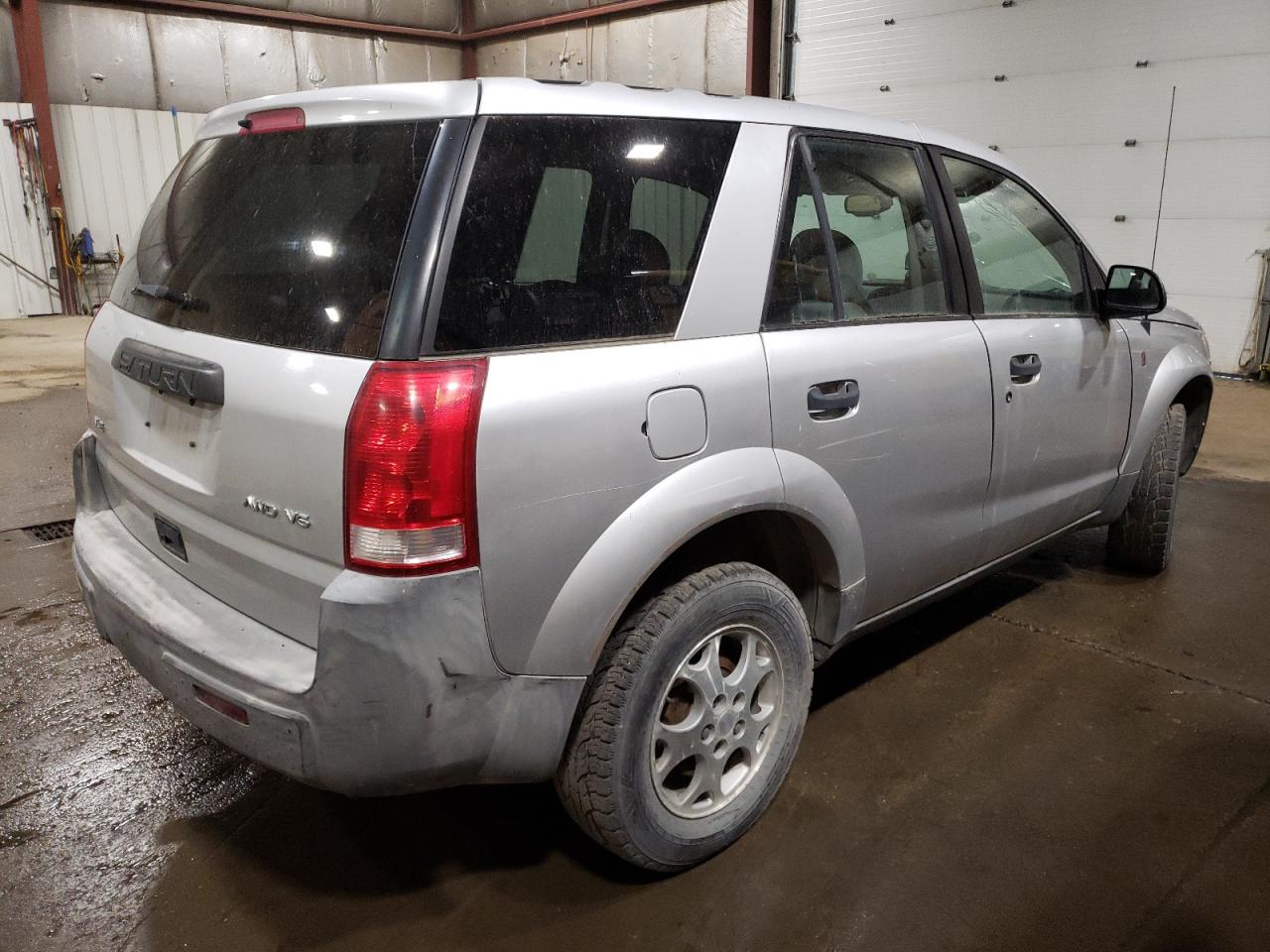 5GZCZ63BX2S814987 2002 Saturn Vue