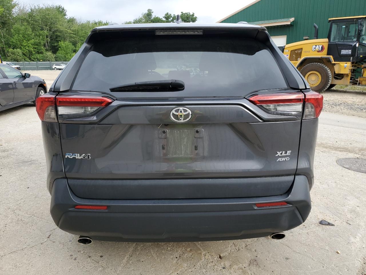 2020 Toyota Rav4 Xle VIN: 2T3P1RFV8LC119838 Lot: 65352884