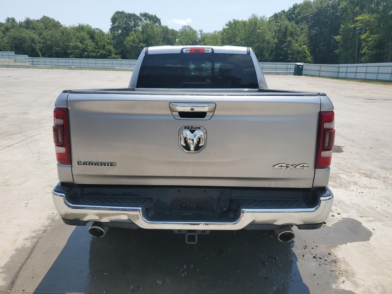 2019 Ram 1500 Laramie VIN: 1C6SRFRT6KN824404 Lot: 62872464