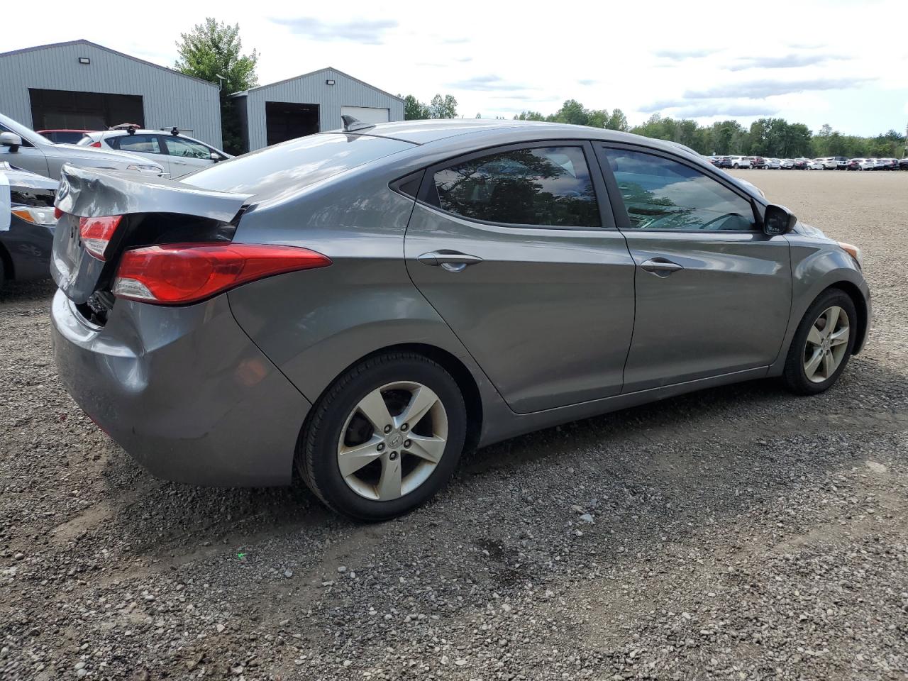 2011 Hyundai Elantra - Image 3