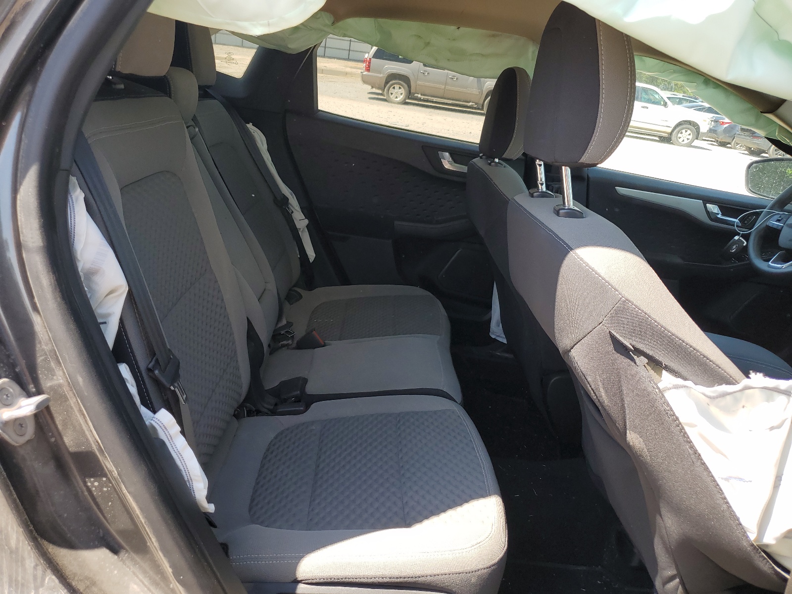 1FMCU0G6XLUA10426 2020 Ford Escape Se