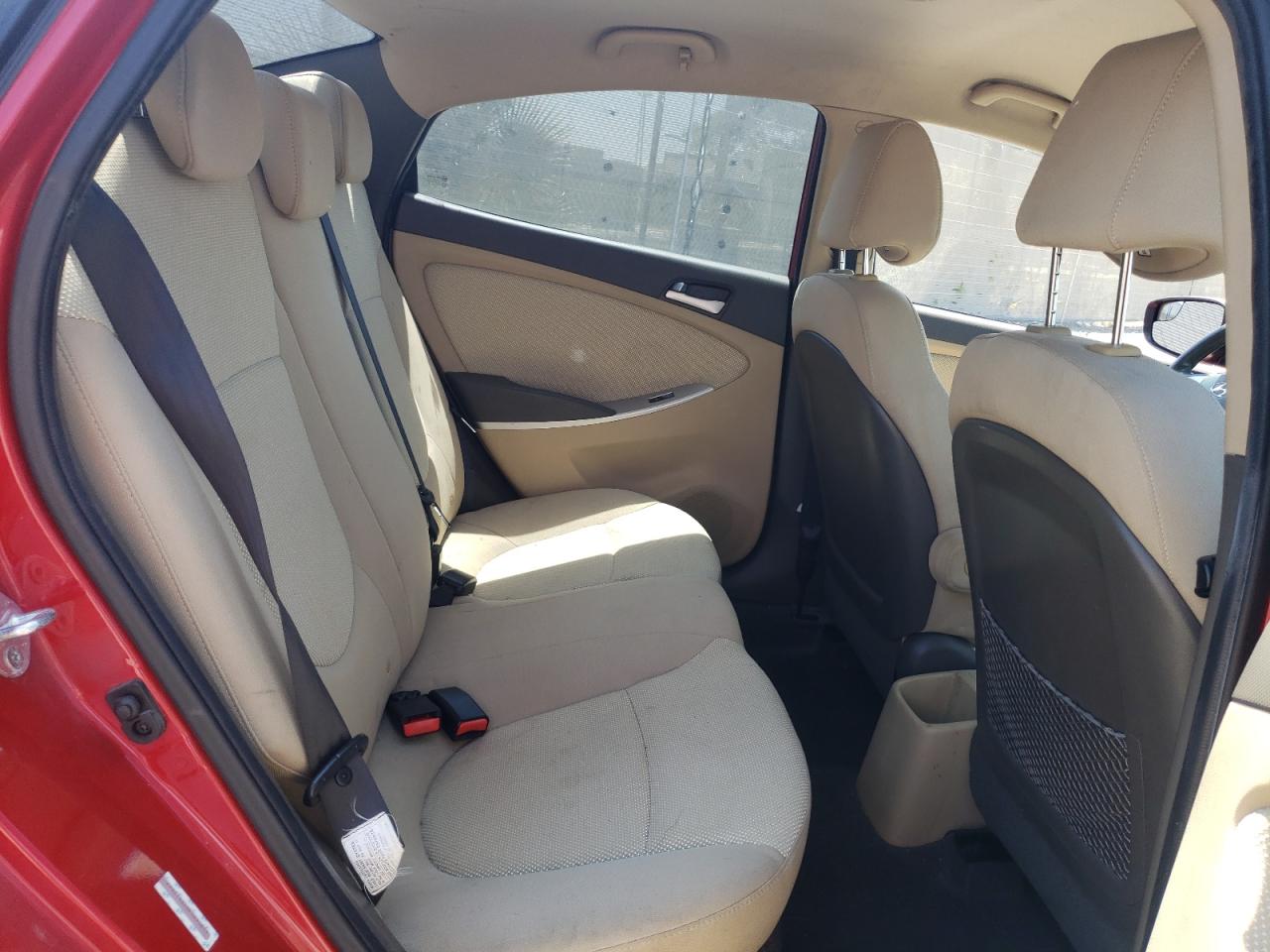 2014 Hyundai Accent Gls VIN: KMHCT4AE0EU695811 Lot: 65422394