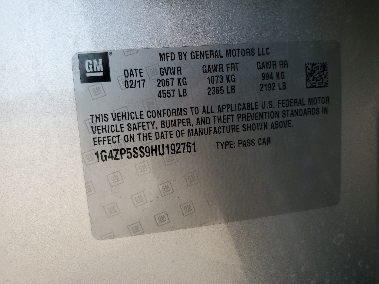 1G4ZP5SS9HU192761 2017 Buick Lacrosse Essence