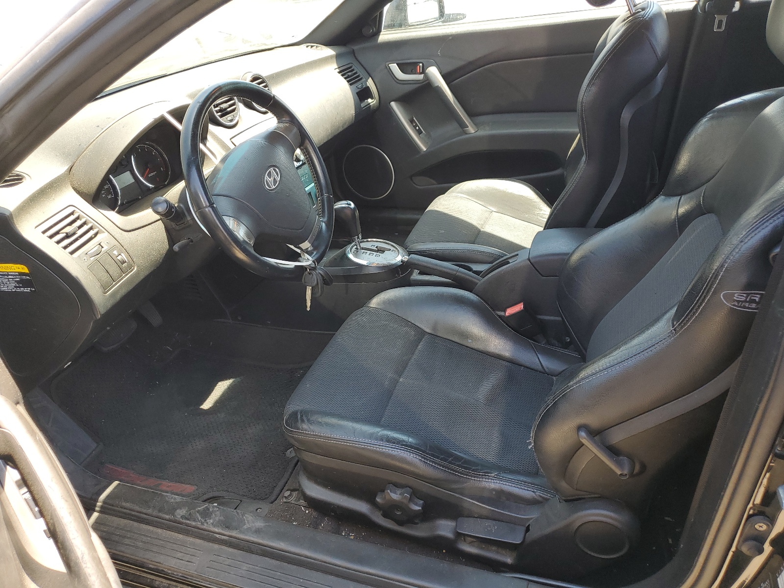 KMHHN66F88U266949 2008 Hyundai Tiburon Gt