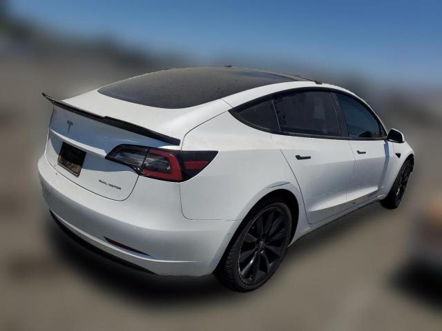  TESLA MODEL 3 2021 Белый