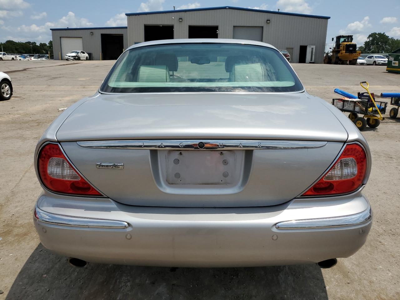 2004 Jaguar Vandenplas VIN: SAJEA74C44SG02303 Lot: 64430204