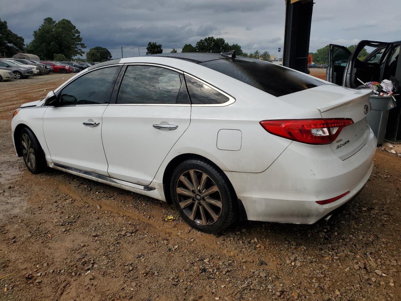 5NPE34AF3GH329795 2016 HYUNDAI SONATA - Image 2