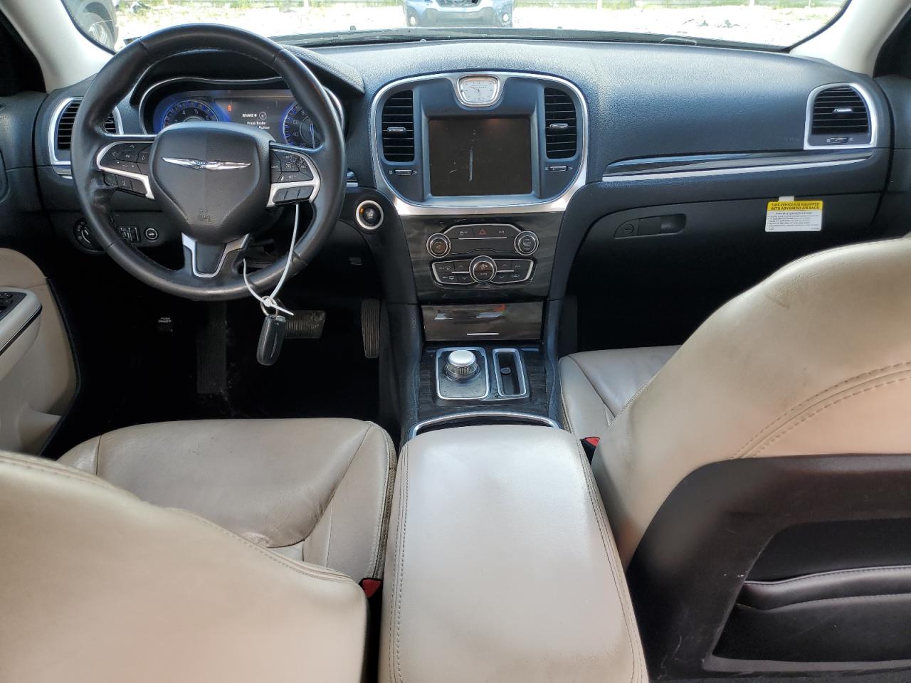 2015 Chrysler 300 Limited VIN: 2C3CCAAG8FH742872 Lot: 60562134