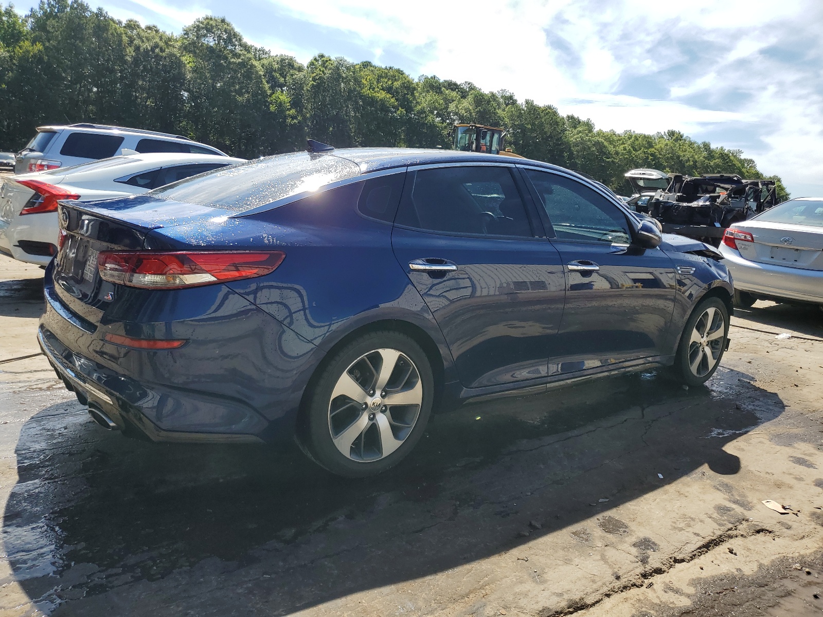 2019 Kia Optima Lx vin: 5XXGT4L35KG360711