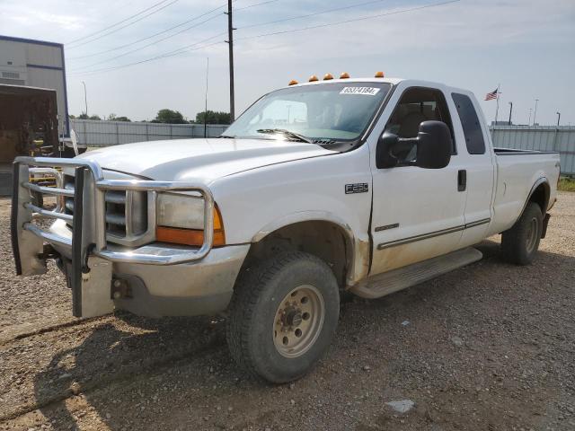 2000 Ford F250 Super Duty de vânzare în Bismarck, ND - All Over