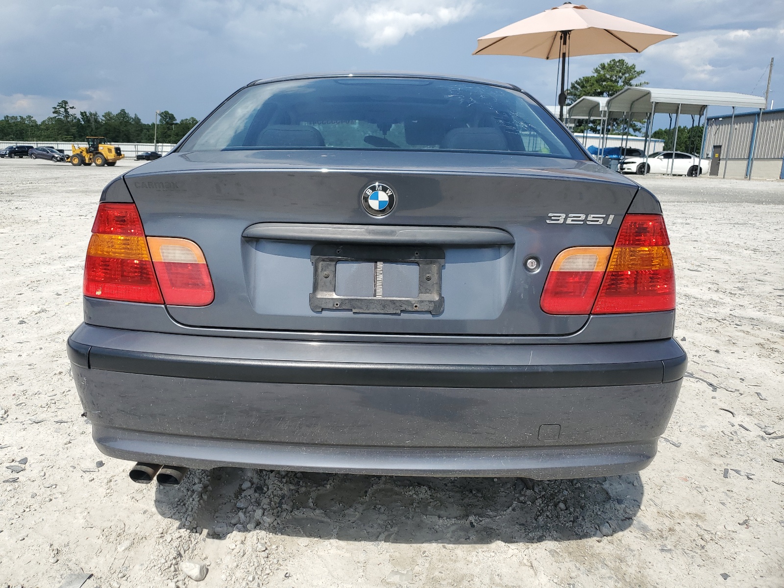 WBAEV33433KL79458 2003 BMW 325 I
