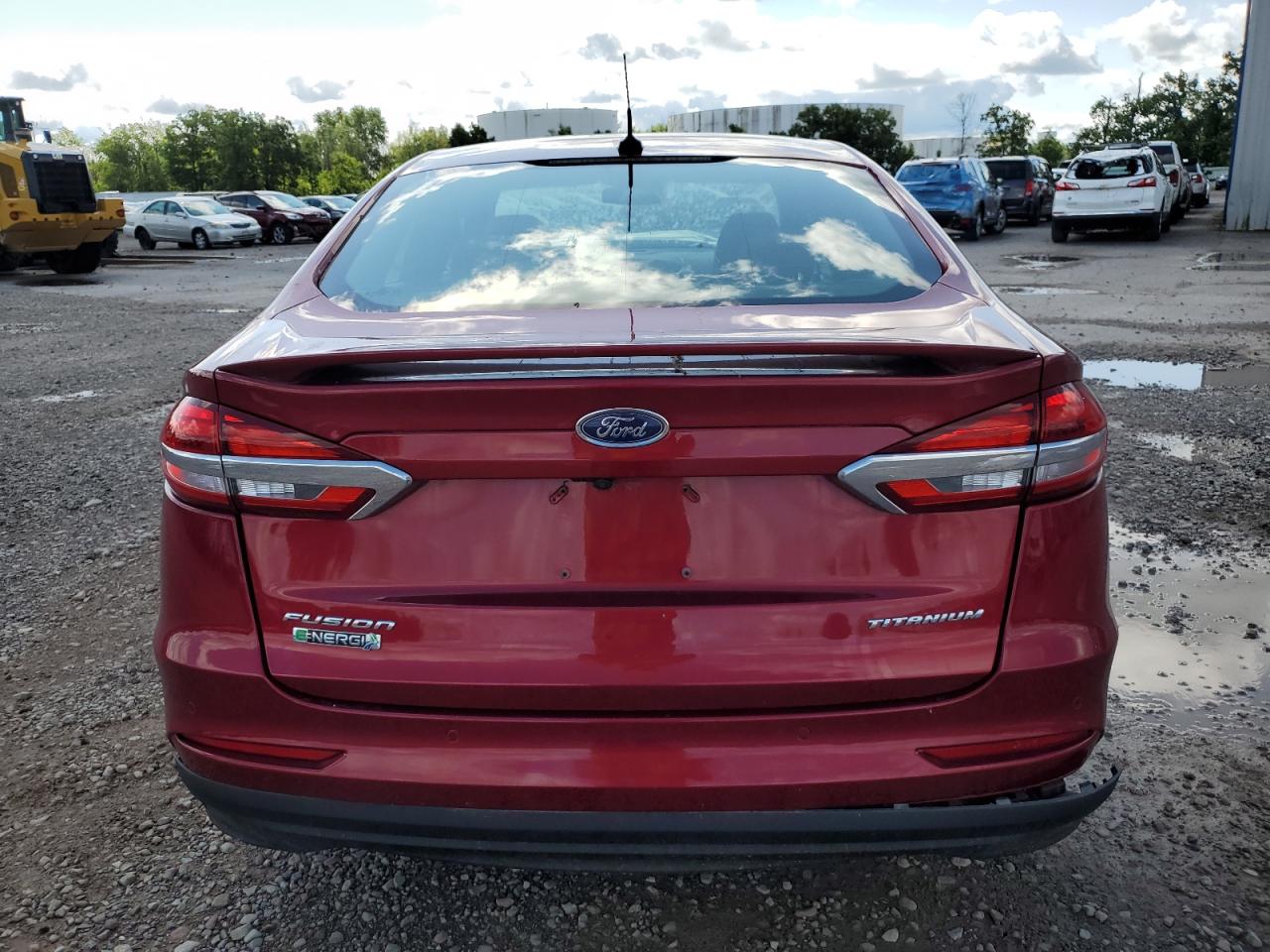 2019 Ford Fusion Titanium VIN: 3FA6P0SU9KR212538 Lot: 64102404