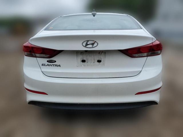  HYUNDAI ELANTRA 2017 Белый