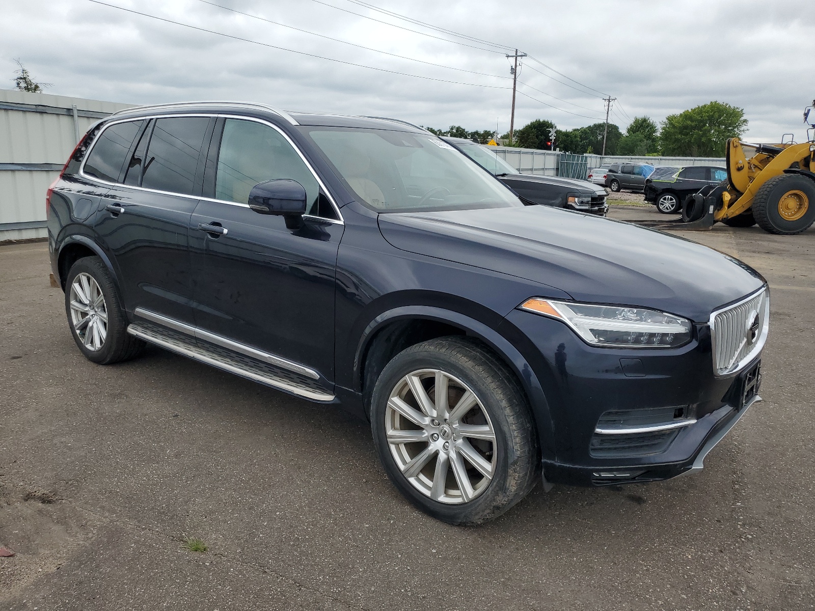 2016 Volvo Xc90 T6 vin: YV4A22PL4G1042487