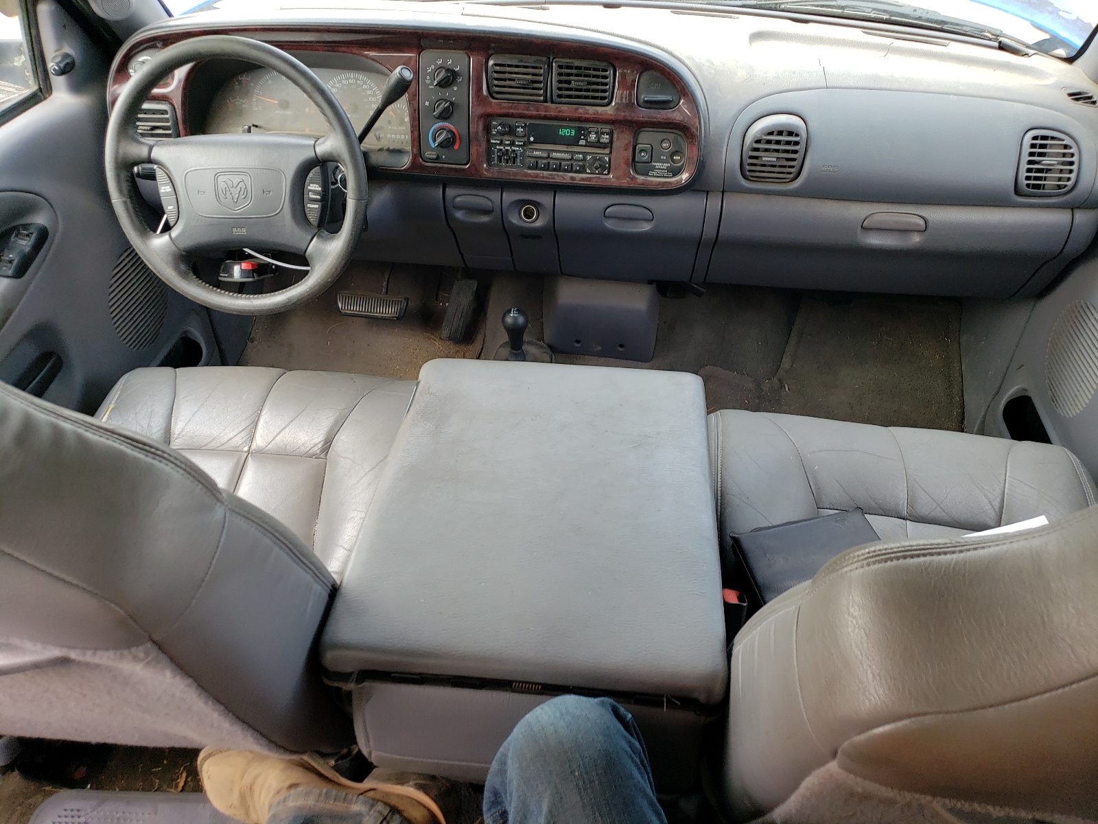 3B7HF13Z4WG203494 1998 Dodge Ram 1500