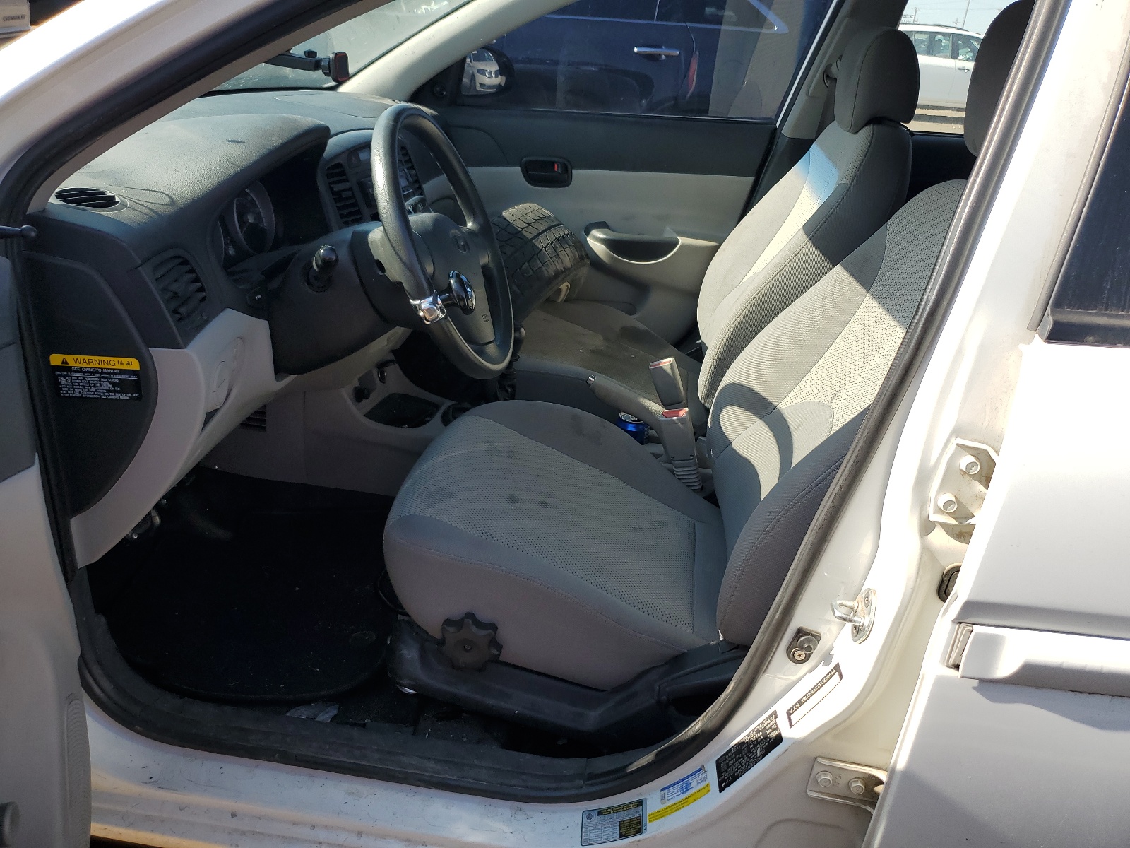 KMHCN46C29U330666 2009 Hyundai Accent Gls