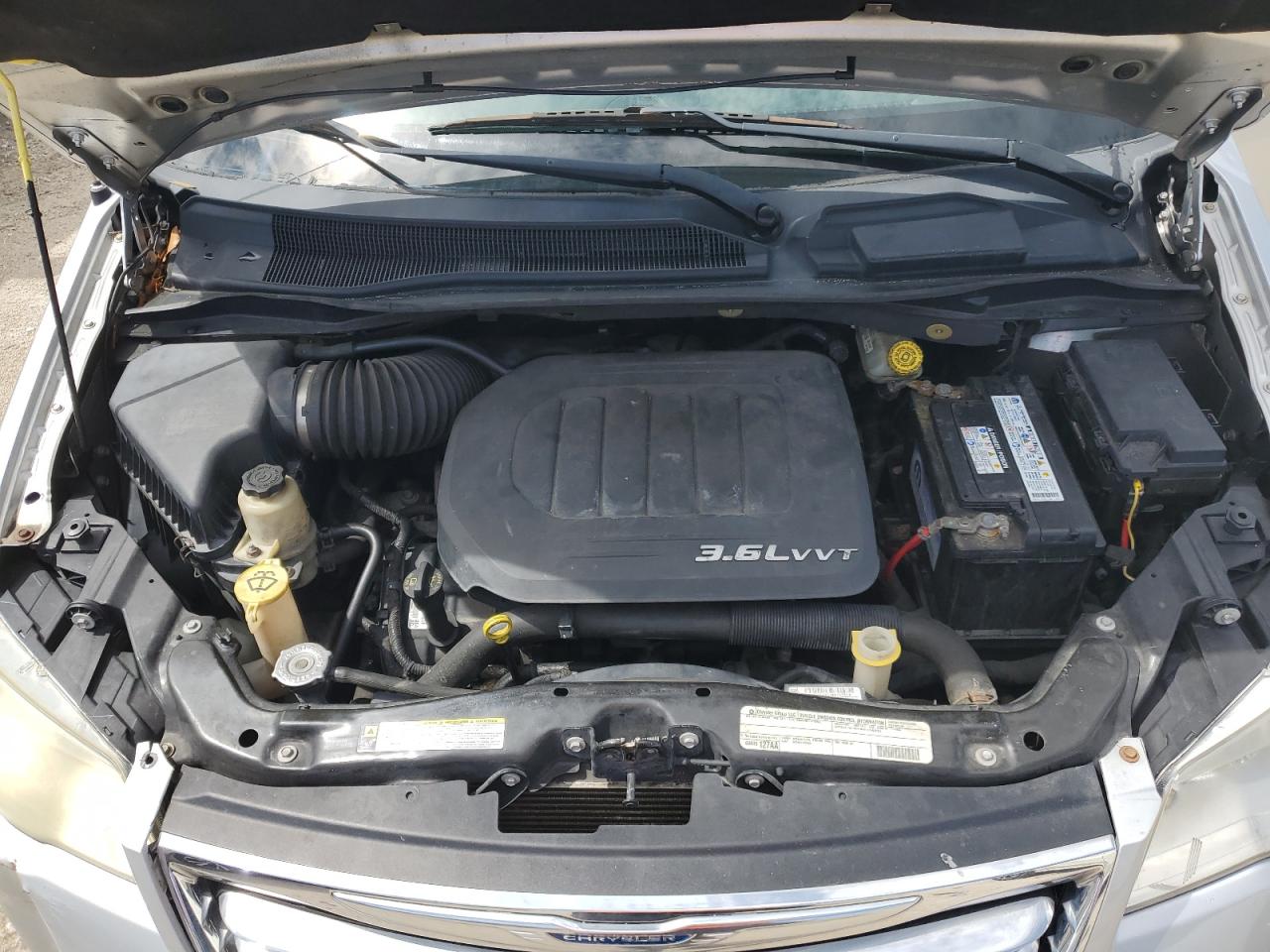 2011 Chrysler Town & Country Touring VIN: 2A4RR5DG1BR723490 Lot: 61269624