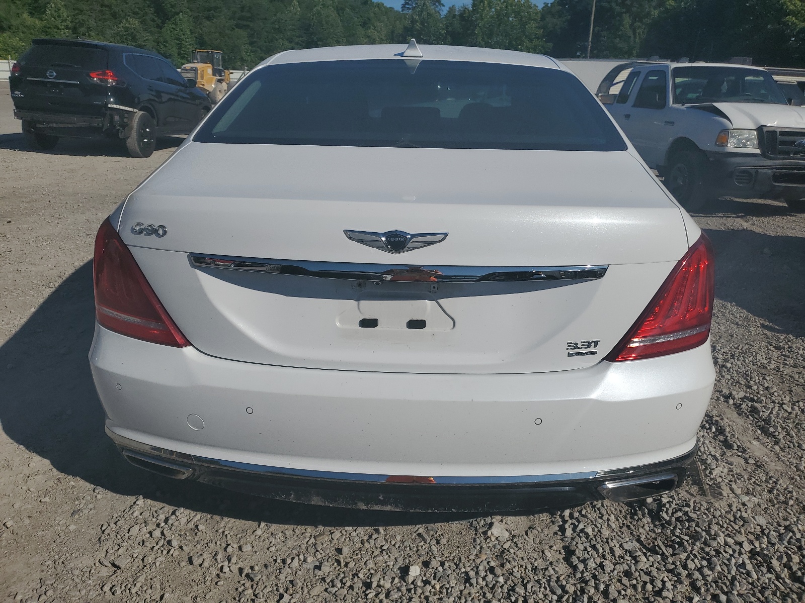 KMHG34JAXJU038216 2018 Genesis G90 Premium