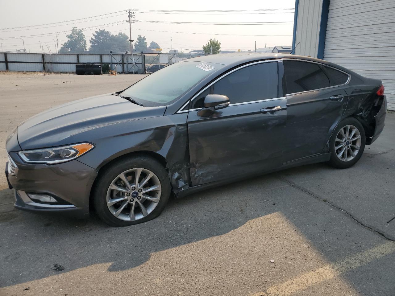 3FA6P0HD3HR131874 2017 FORD FUSION - Image 1