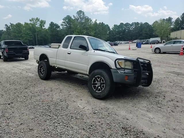 1999 Toyota Tacoma Xtracab VIN: 4TAWM72N7XZ562169 Lot: 62595234