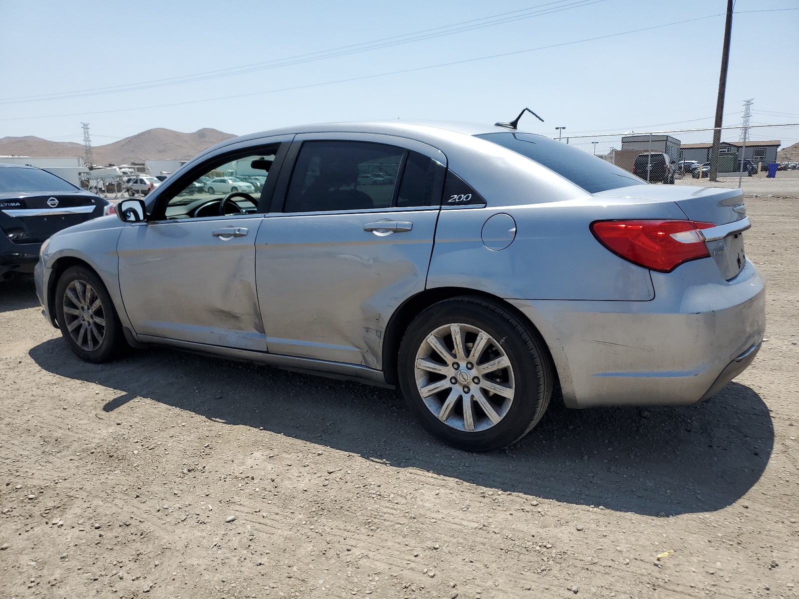 2014 Chrysler 200 Touring vin: 1C3CCBBG7EN106258