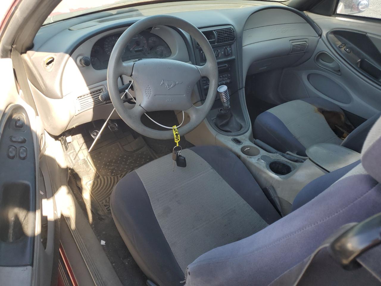 2001 Ford Mustang VIN: 1FAFP40461F153325 Lot: 64018354