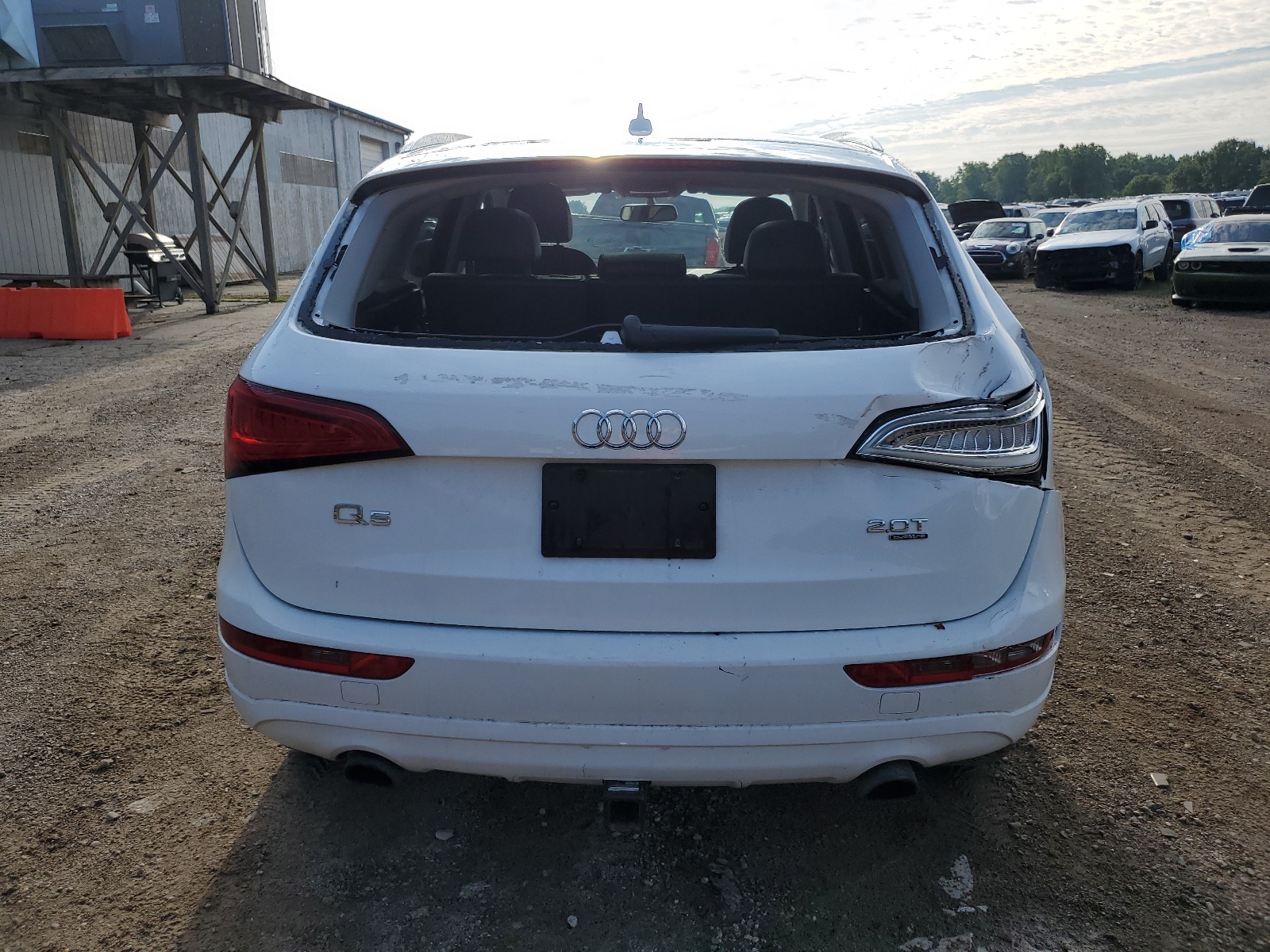 WA1CFAFP6EA125263 2014 Audi Q5 Premium