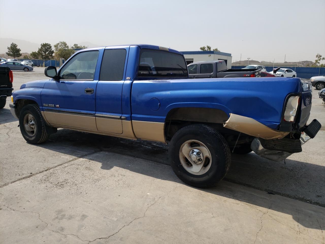 2000 Dodge Ram 1500 VIN: 3B7HC13Y5YG163350 Lot: 61764124