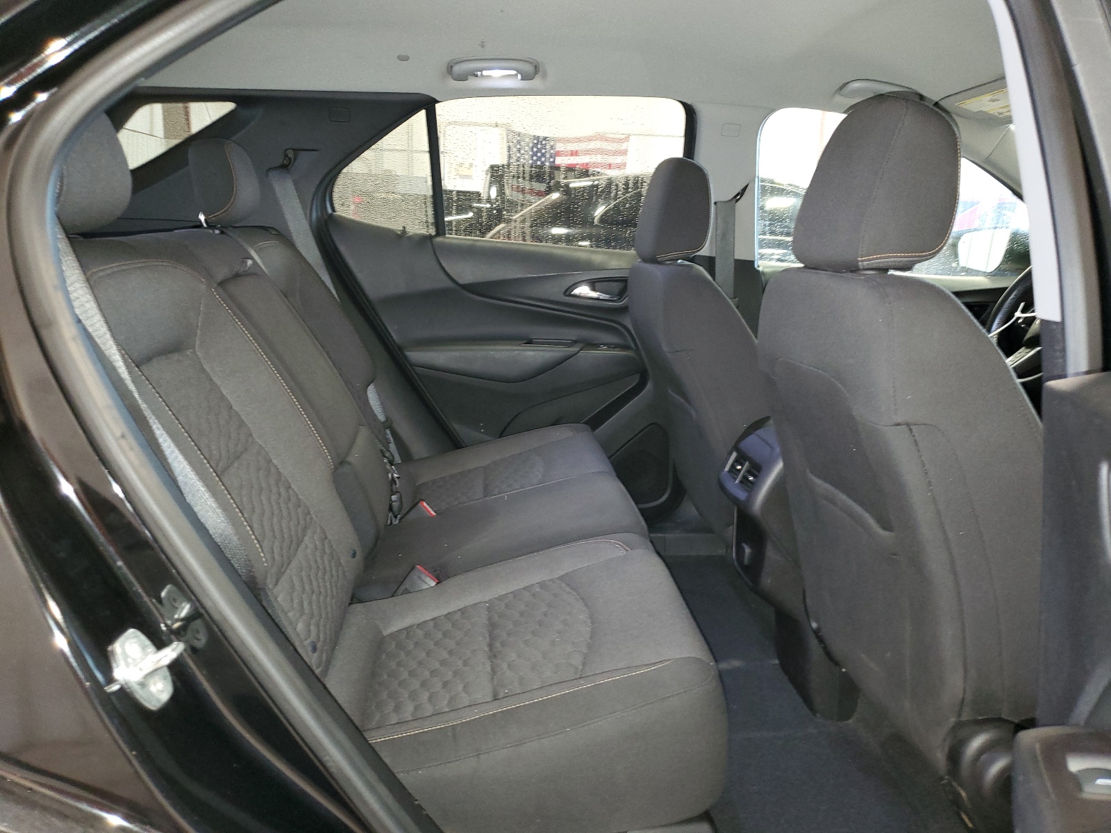 2GNAXSEV0J6108635 2018 Chevrolet Equinox Lt