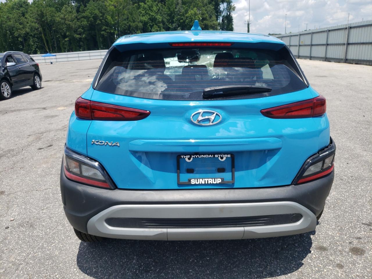 2022 Hyundai Kona Sel VIN: KM8K22AB9NU881047 Lot: 62171394