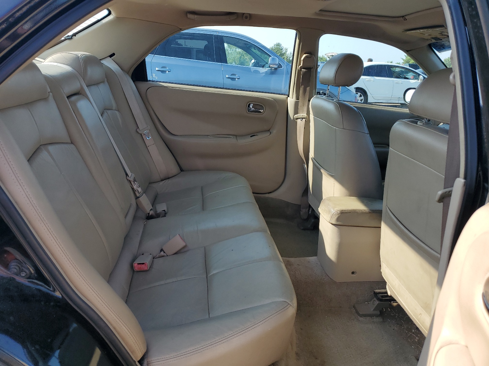 1YVGF22D725263644 2002 Mazda 626 Es