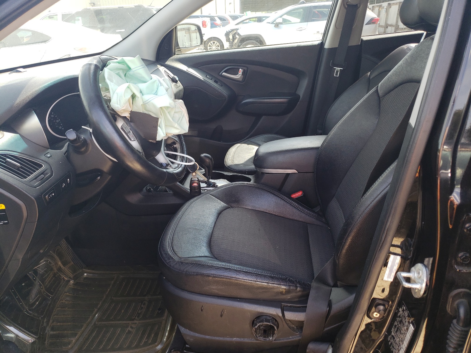 KM8JU3AC2DU690282 2013 Hyundai Tucson Gls