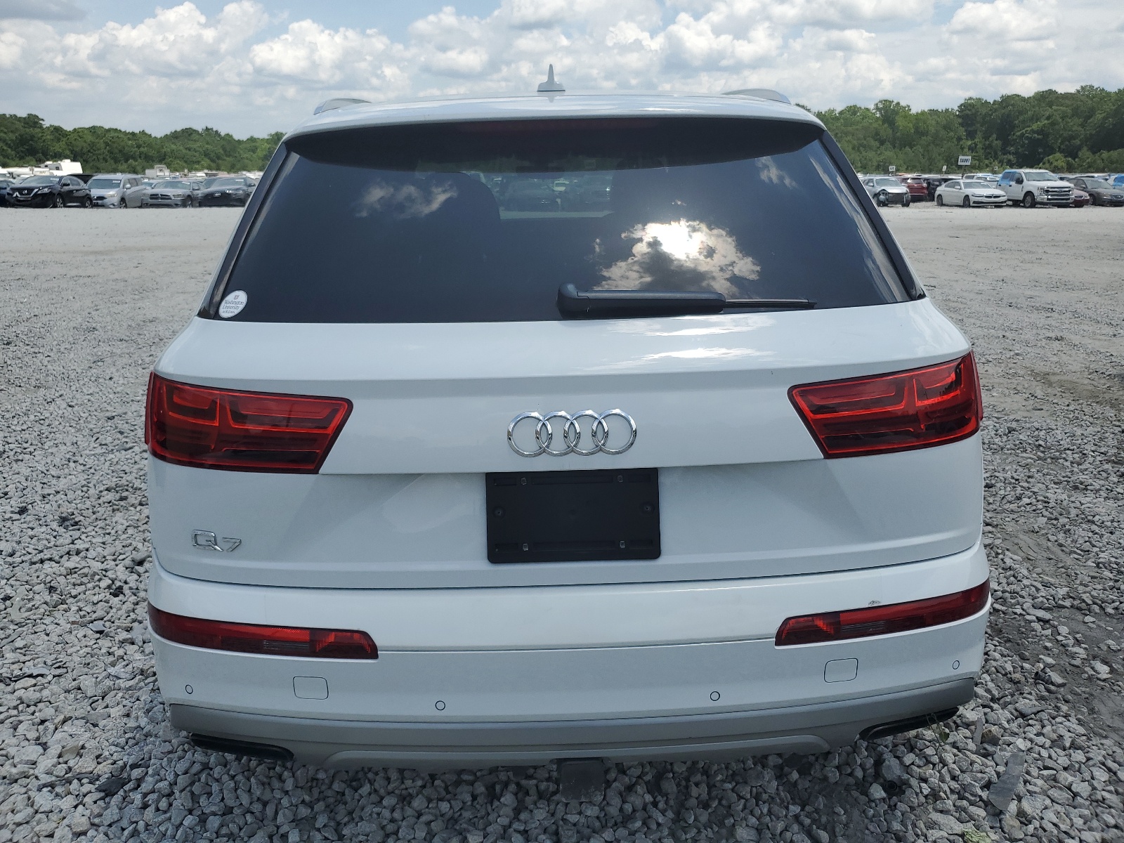 2019 Audi Q7 Prestige vin: WA1VAAF76KD011751