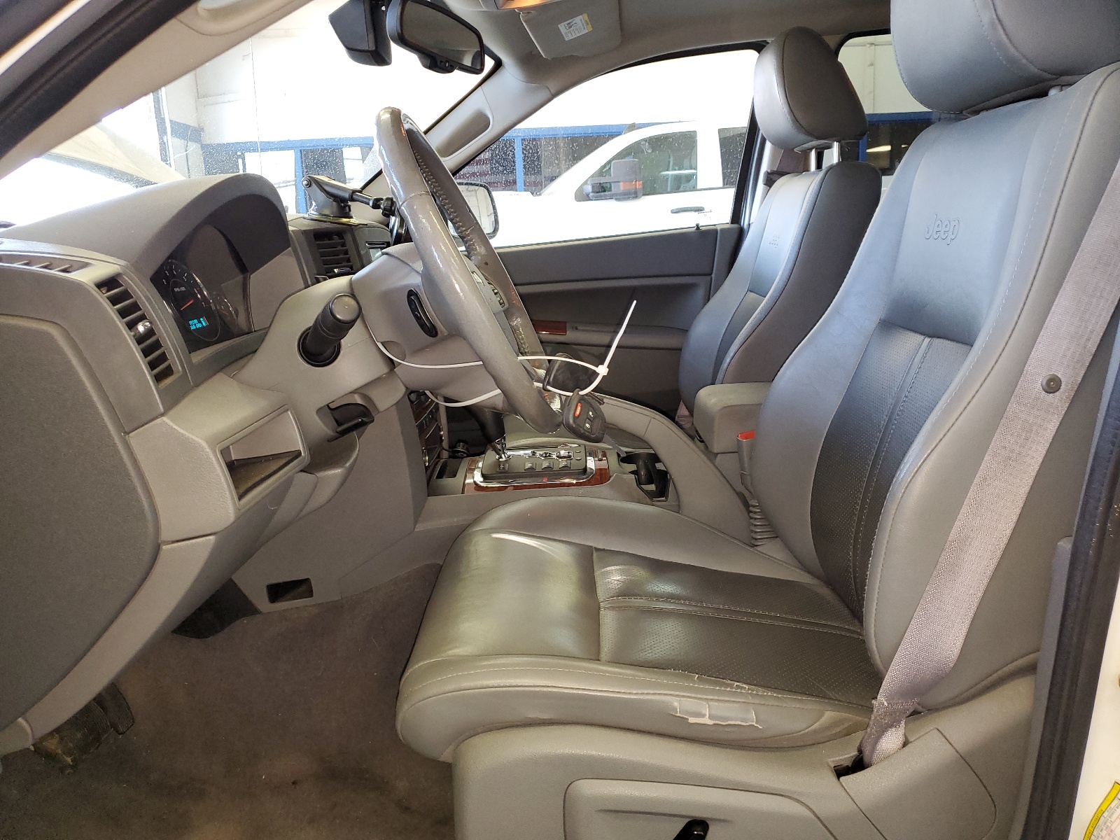 1J4HR58256C360569 2006 Jeep Grand Cherokee Limited