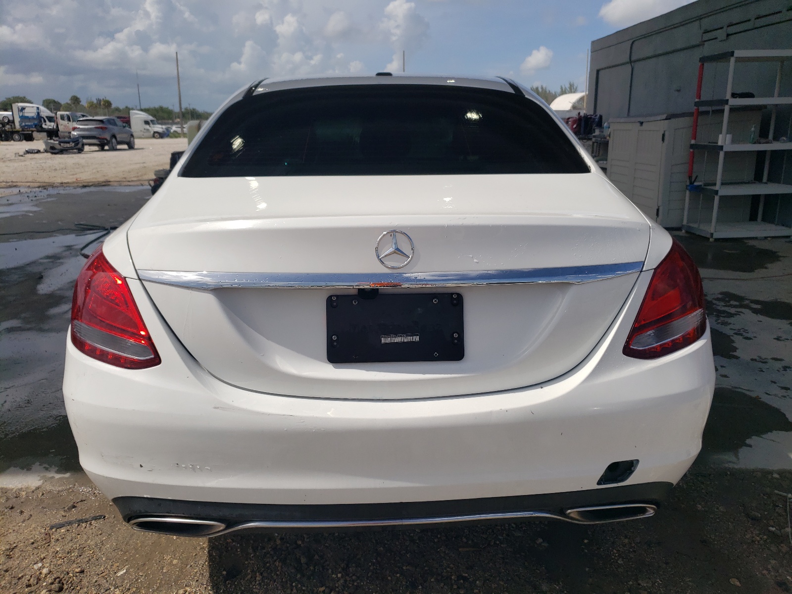 55SWF4JB4GU097830 2016 Mercedes-Benz C 300
