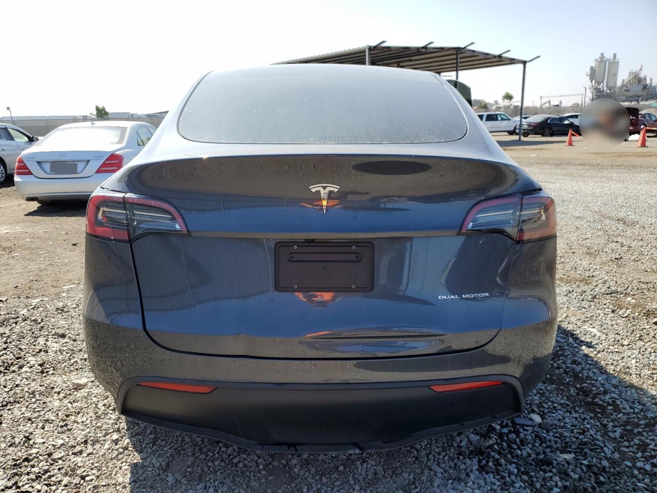 2023 Tesla Model Y VIN: 7SAYGDEE9PF927006 Lot: 60857454