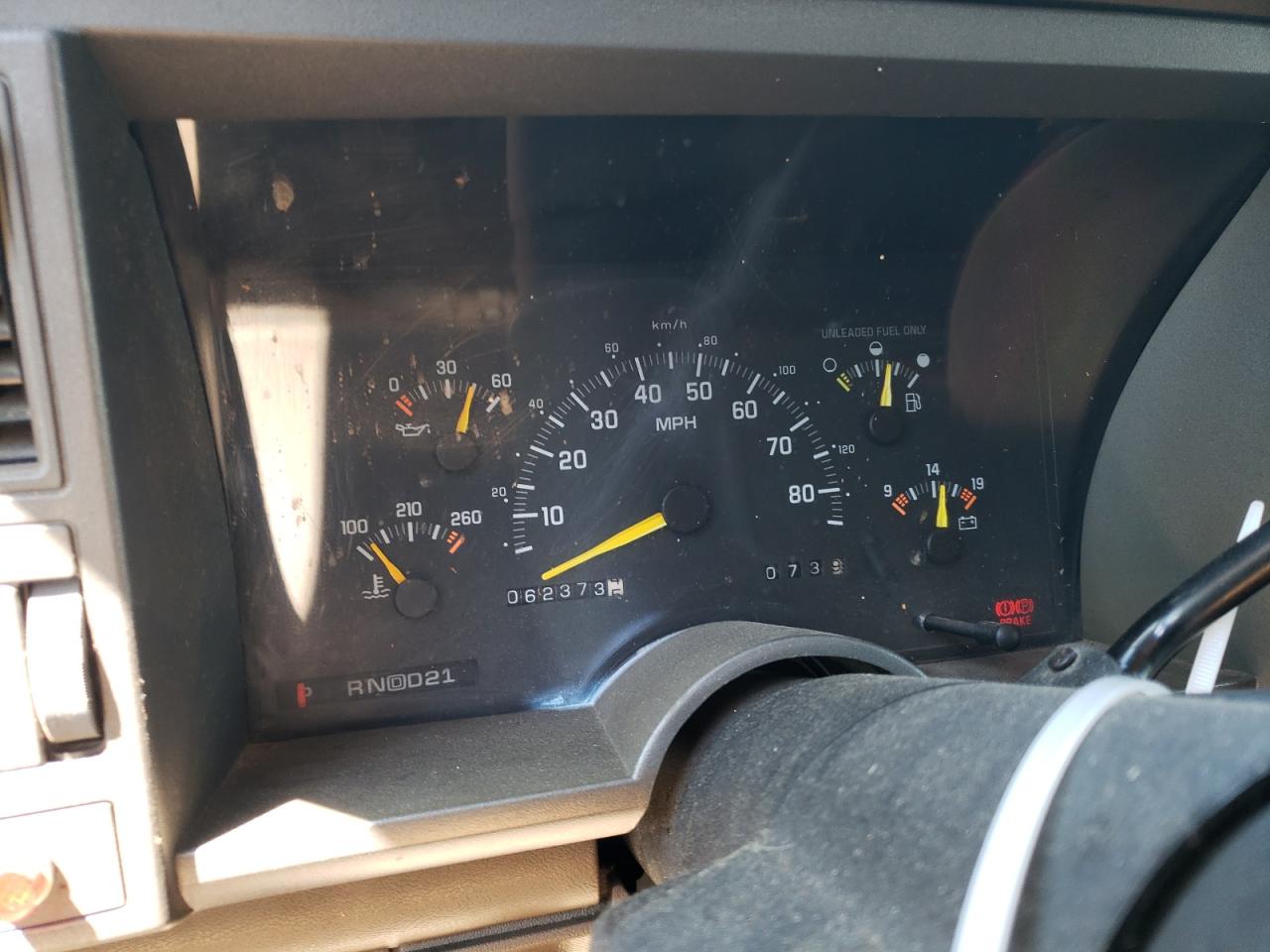 1993 Chevrolet Gmt-400 K3500 VIN: 1GCHK34N8PE176151 Lot: 62685754