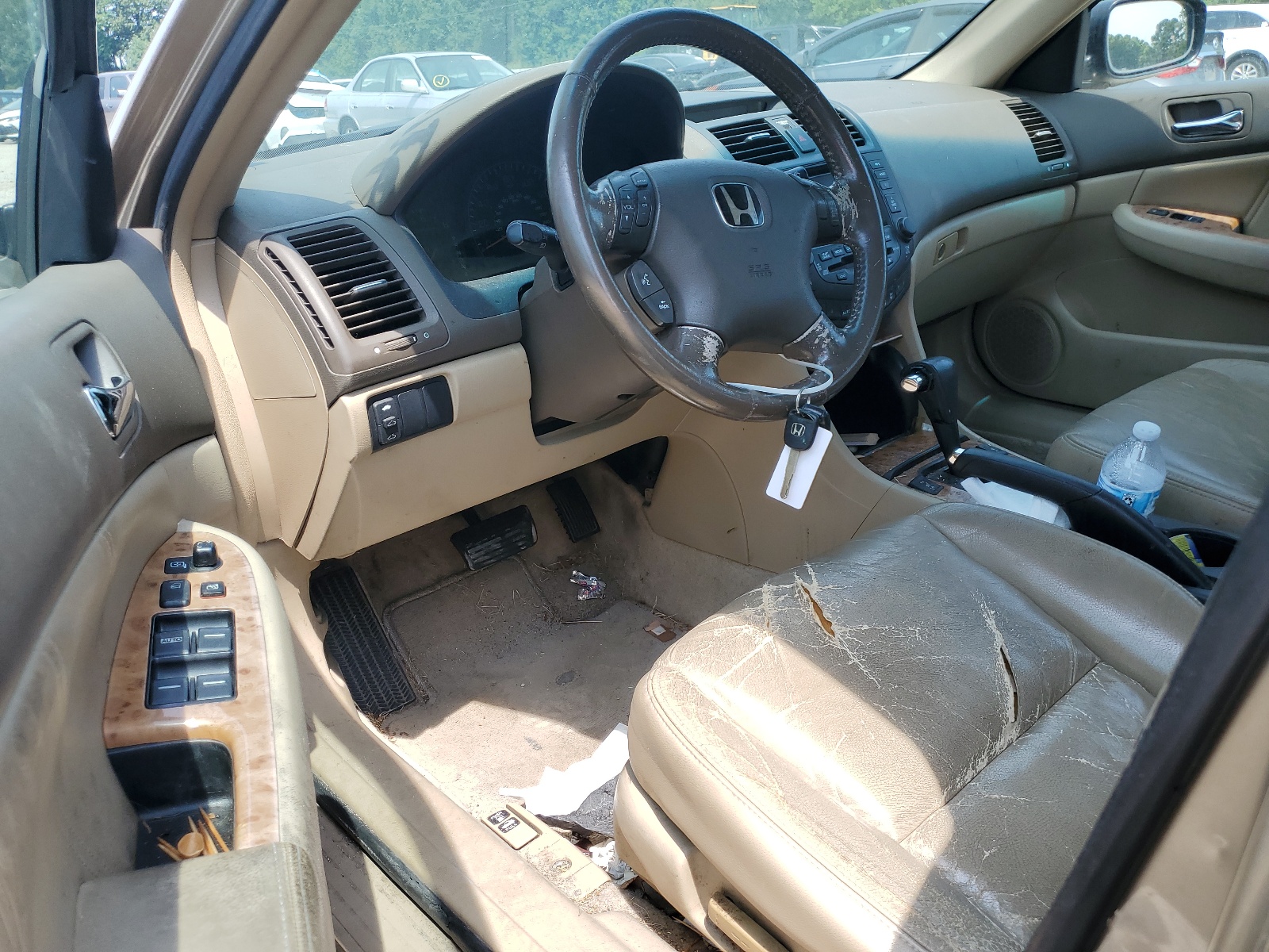 1HGCM56724A040696 2004 Honda Accord Ex