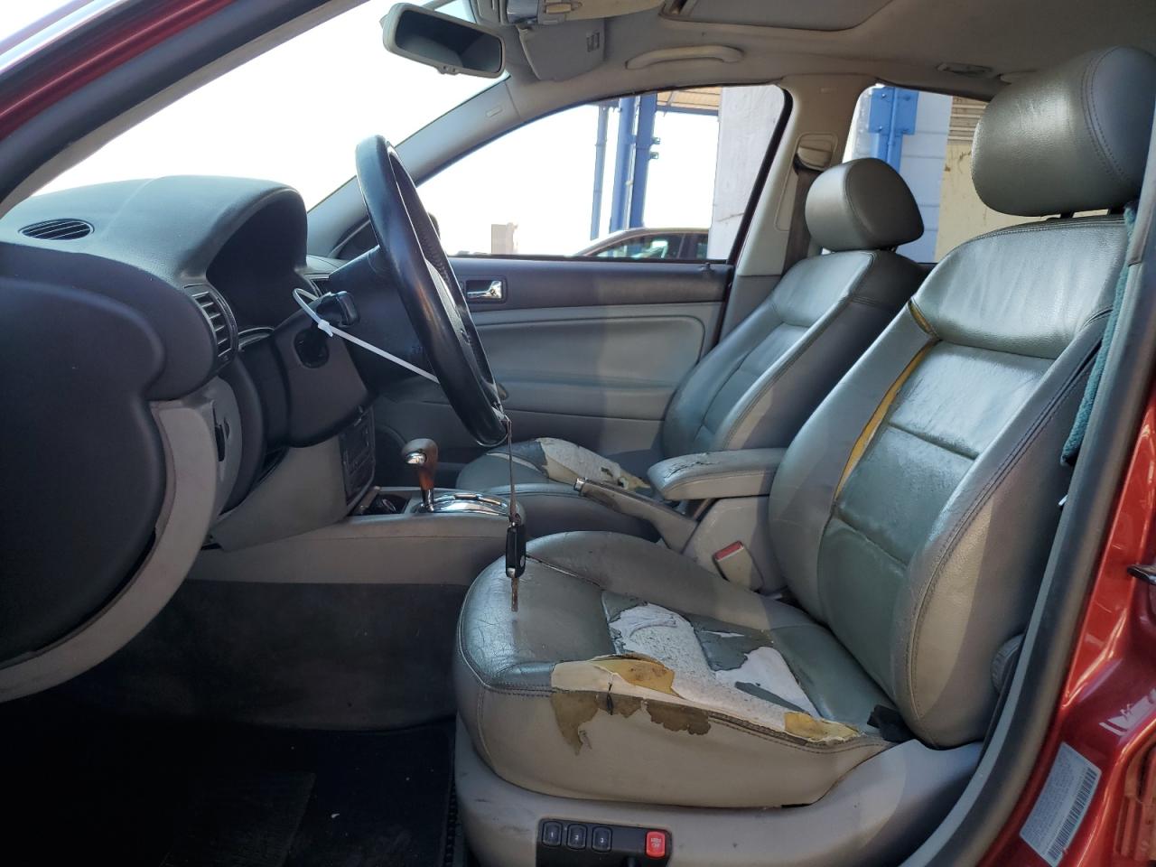 2003 Volkswagen Passat Glx VIN: WVWRH63B83P194417 Lot: 64011604