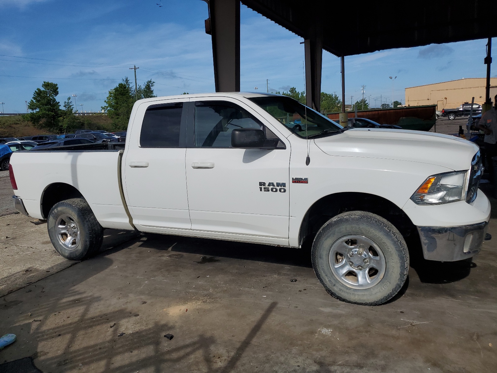 2019 Ram 1500 Classic Slt vin: 1C6RR7GT5KS643058