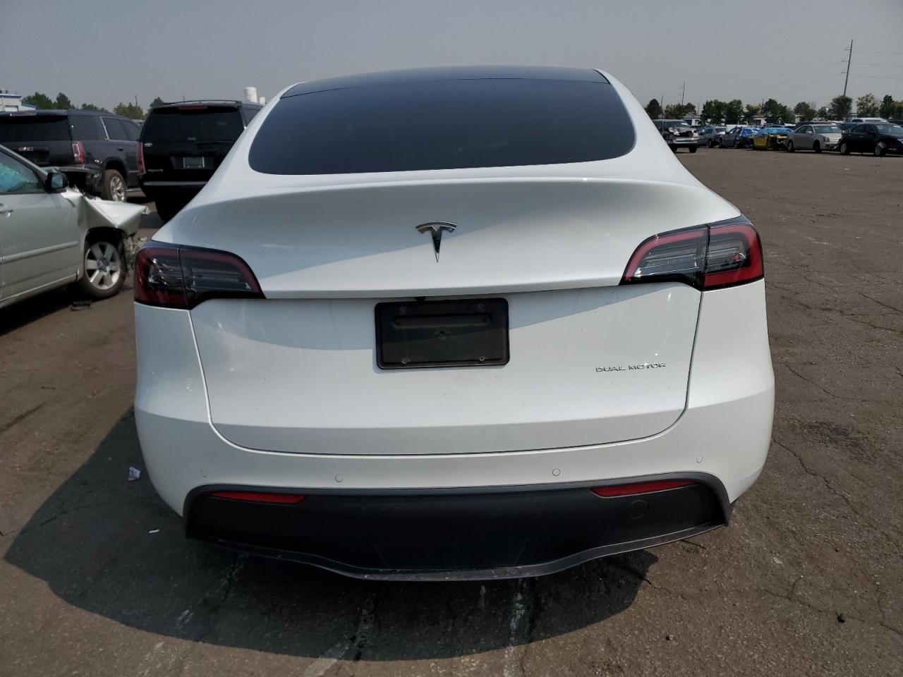 2022 Tesla Model Y VIN: 7SAYGDEE6NF321174 Lot: 64508674