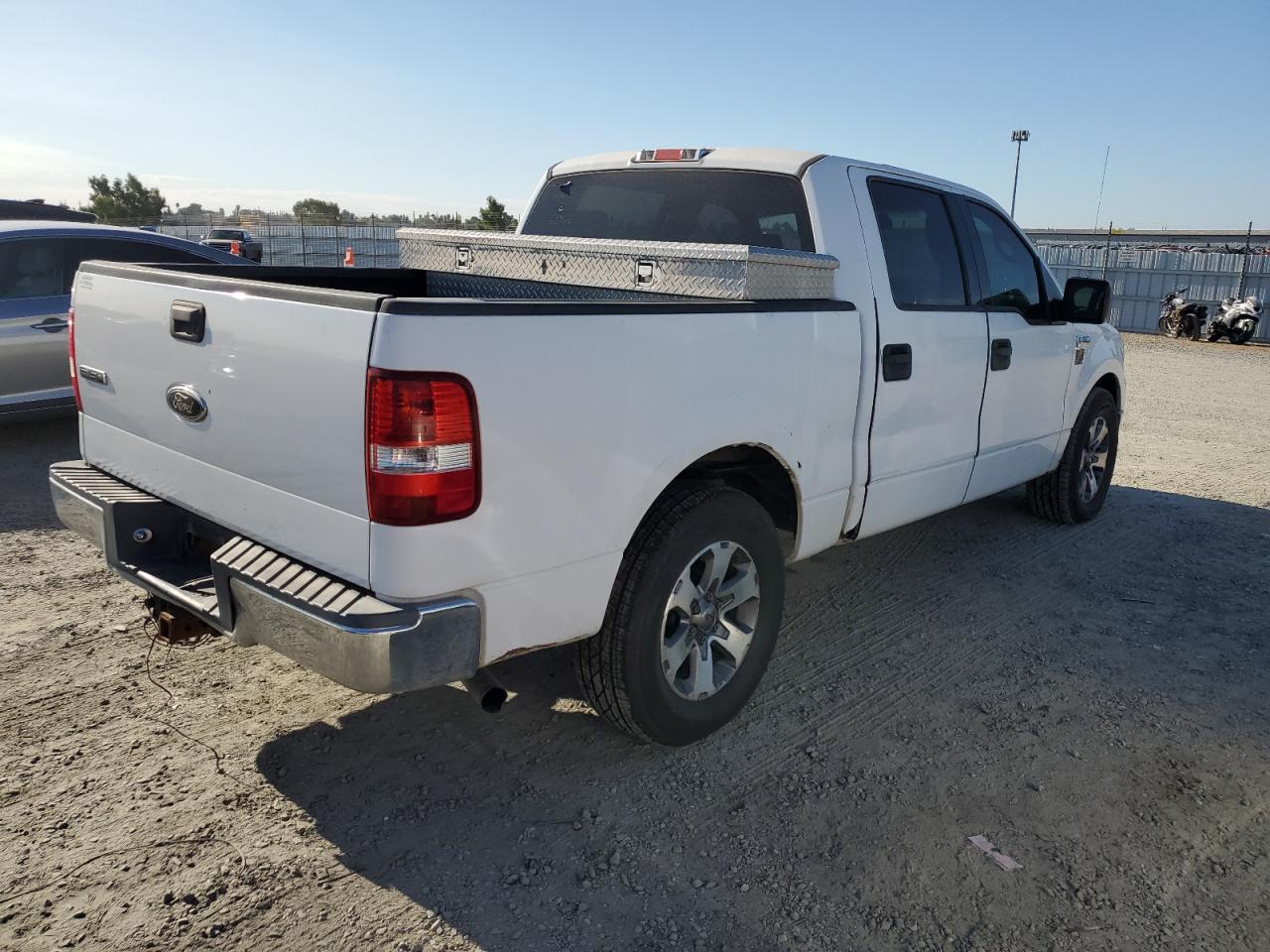 2004 Ford F-150 - Image 3