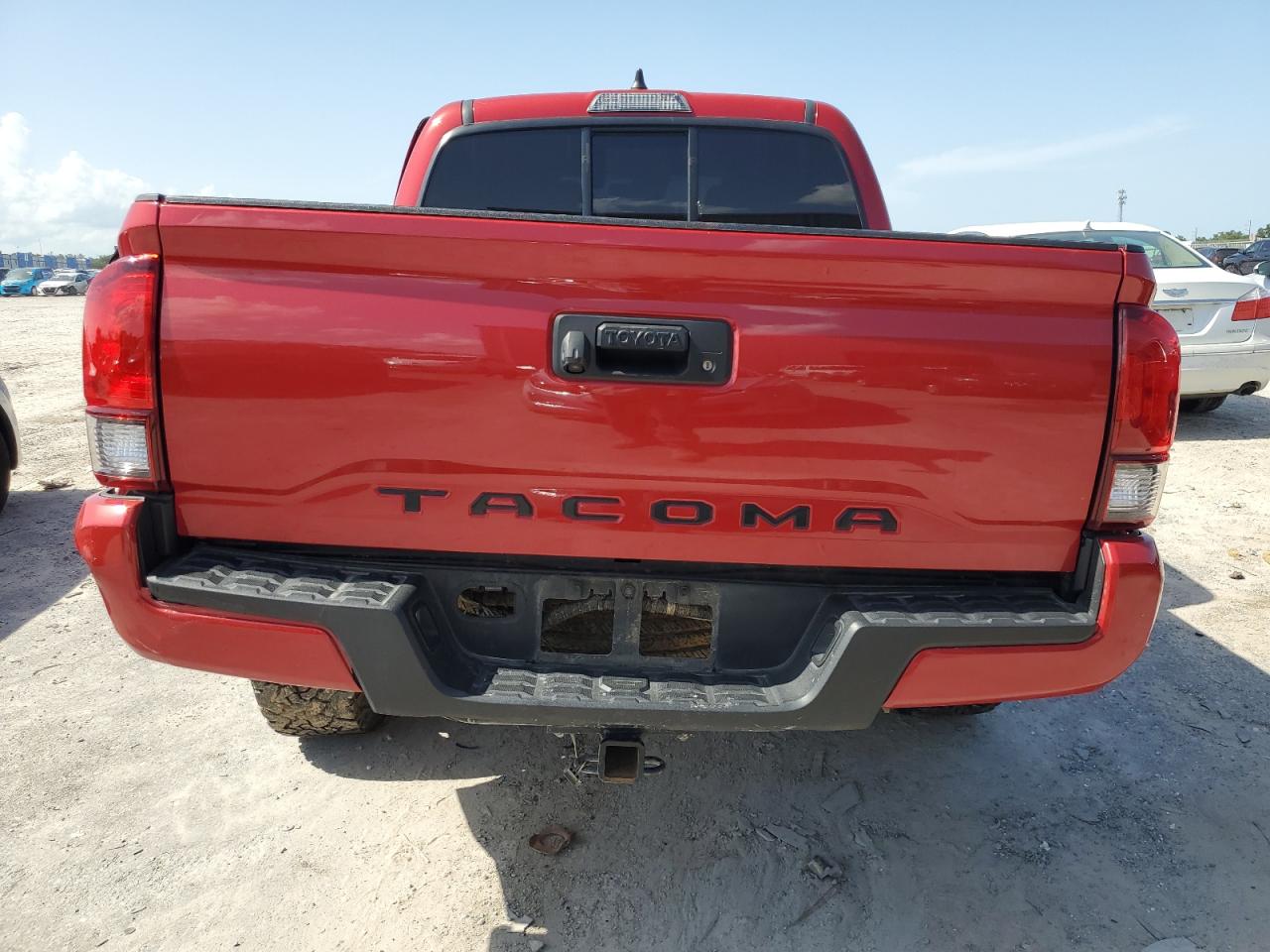 2020 Toyota Tacoma Double Cab VIN: 5TFAX5GNXLX188701 Lot: 64558344